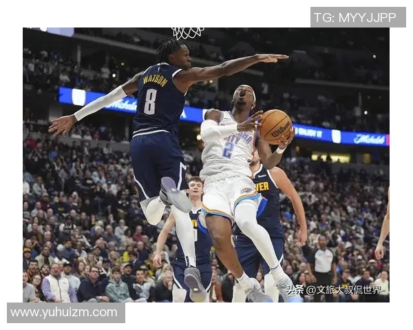 面对多人合围 亚历山大突内线挑篮得手